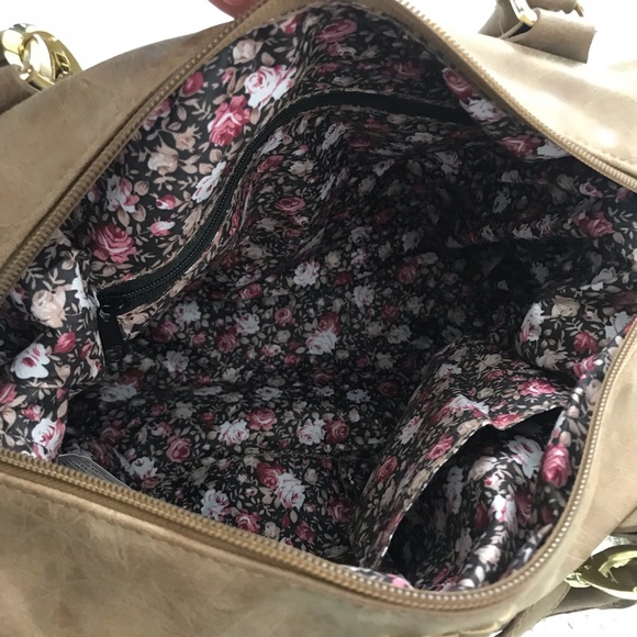 Handbag - Picture 4 of 5